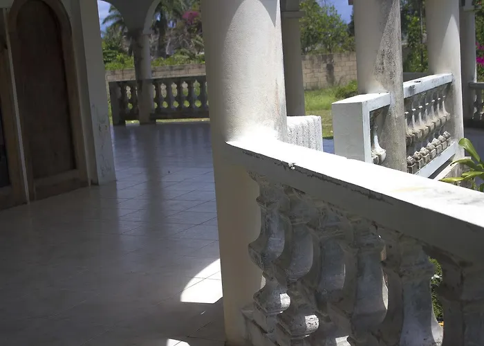 Bed & Breakfast Stargazer @ Mammee Bay Estate Ocho Rios